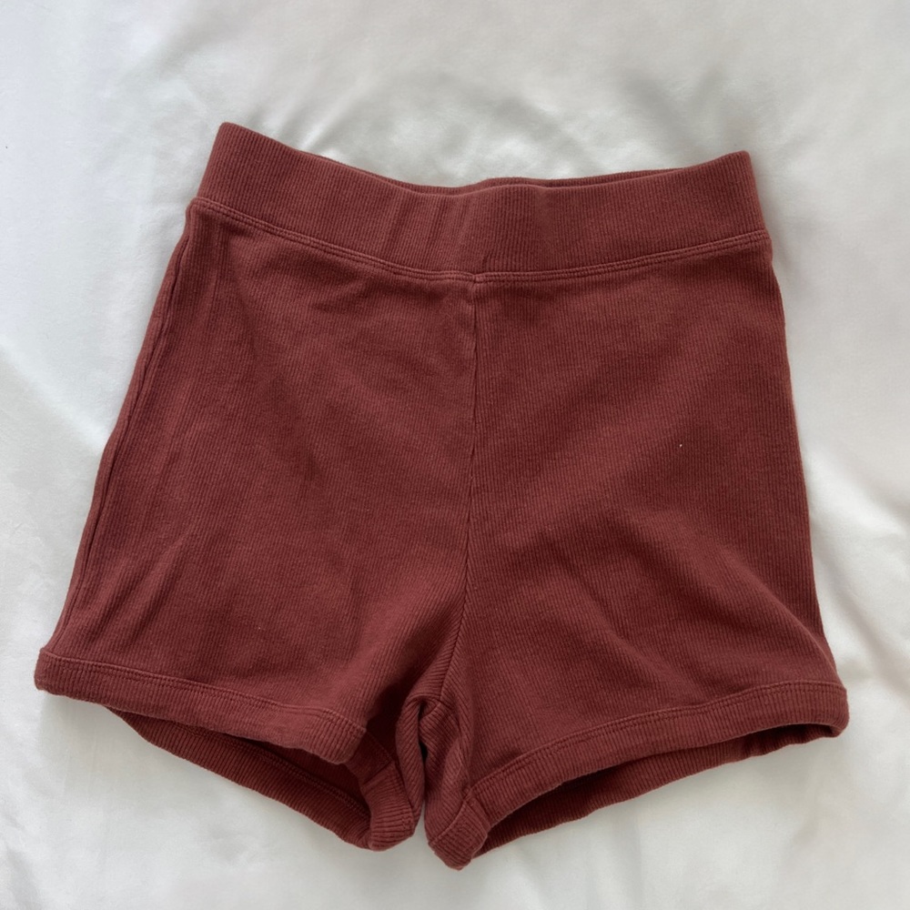 Zara High Rise ribbed shorts